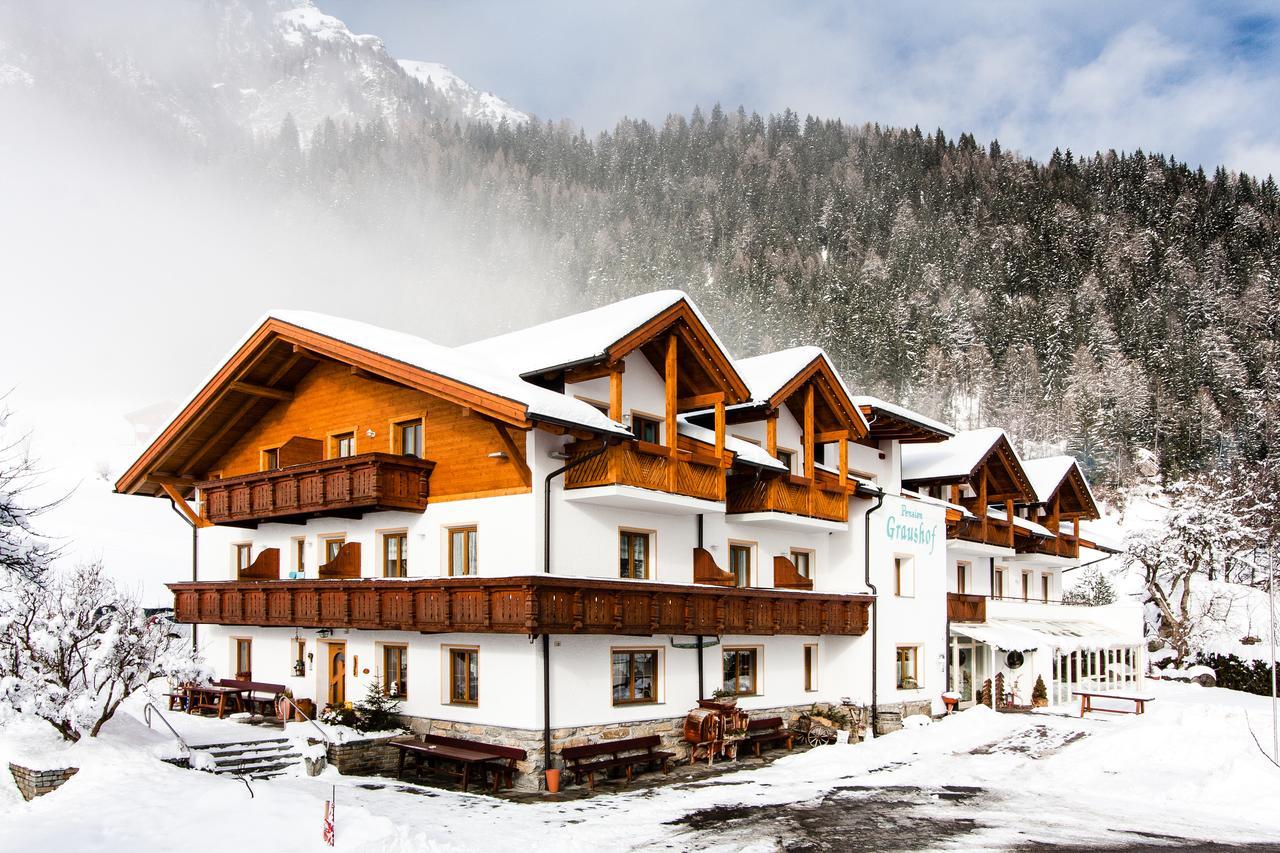Graushof Hotel Val di Vizze Exterior foto